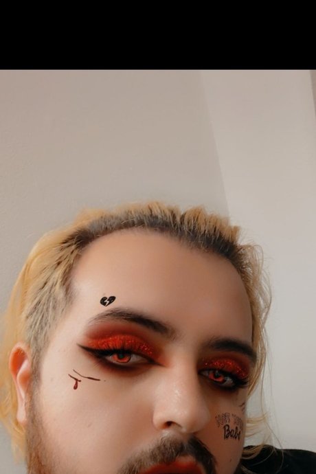 Floor The Flower 美しいモデル 画像