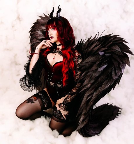 Randi Lynn アートスター 画像