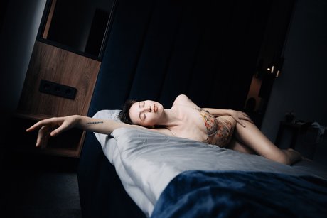 Alesiya babe_ 完璧なモデル ギャラリー