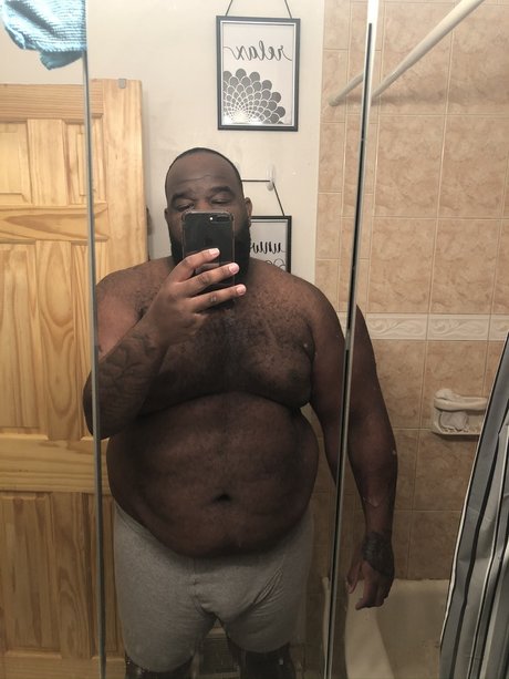 THE BBW CLEANR ポルノスター 写真