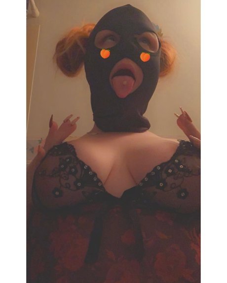 Red Headed Rarity_ ポルノモデル 写真