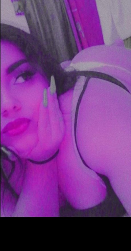 Rebeca zu iga 美しいモデル 写真