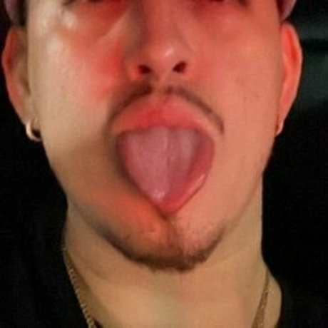 Lavoe セクシーなポルノスター 画像