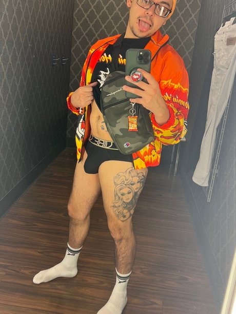 R UNRATED HDモデル 画像