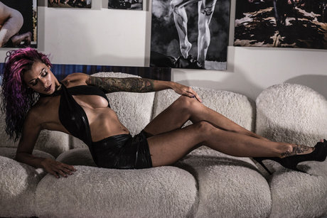 Roxy Revolution 美しいスター 写真