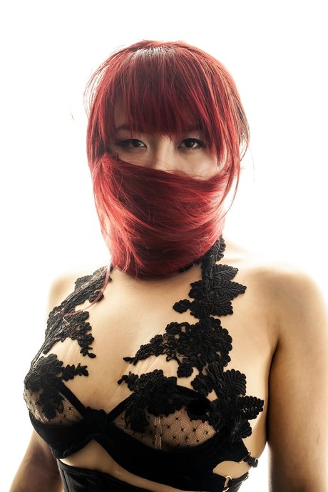 Rosie x Royale アダルトスター 画像