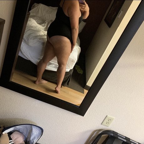 Rosie Birmingham ホットなモデル 画像