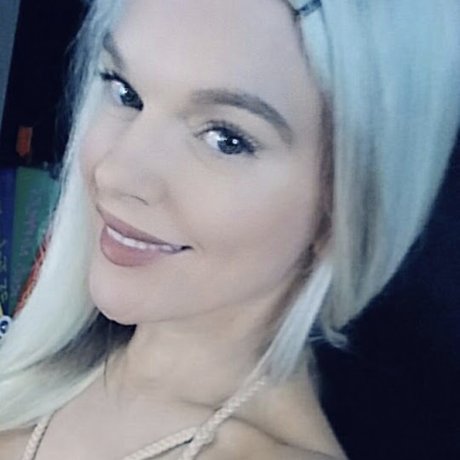 Samantha Jaymz ヌードモデル 画像