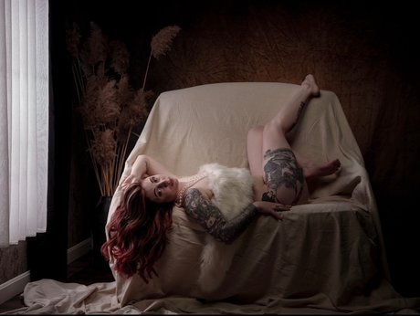 Salem Sage_ かわいいスター アーカイブ