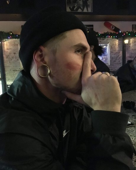 Jacob Ryan_ ポルノモデル 画像