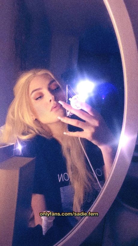 Sadie Fern 無料のスター ギャラリー