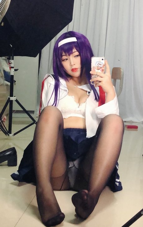 コスプレオナニーオンリーファンズ アートヌード 画像