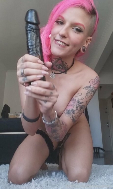 Qween Goddess ポルノスター 可愛い ギャラリー