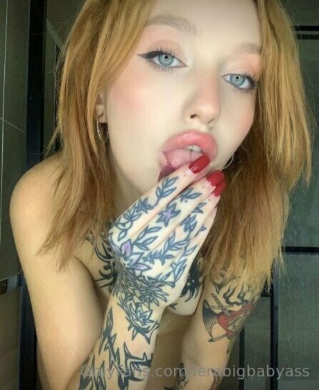 lerabigbabyass アダルトモデル ギャラリー