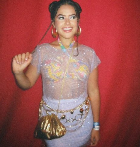 ゲイのチンポオンリーファンズ 美しいヌード 写真