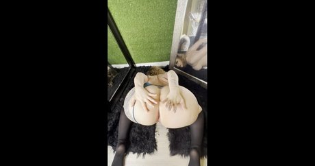 cherrybarbiefreevip セックスモデル 写真