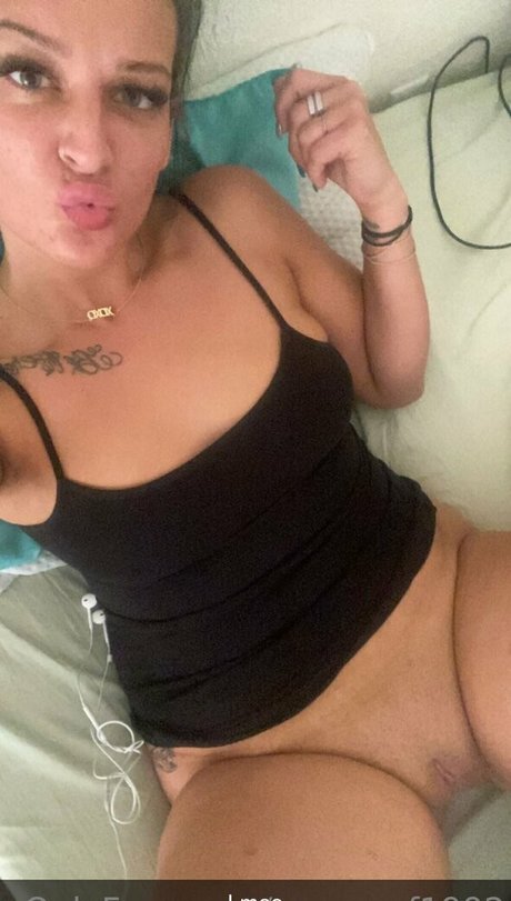 ssbbw オンリーファンズ セクシーヌード 画像