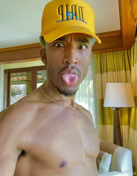 xx chilo xxxポルノスター 画像