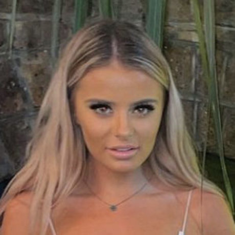 毛深いアジア人オンリーファンズ アートxxx 画像