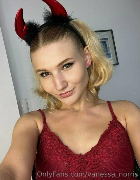 vanessa norris エロティックなモデル 画像