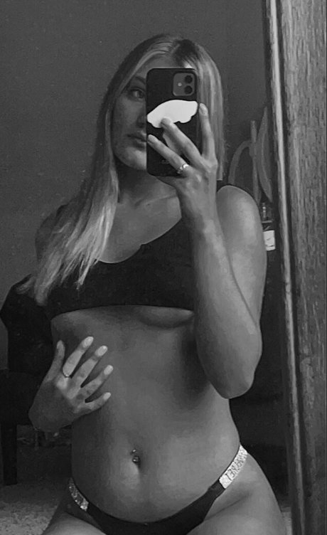 Kayley Duncan セクシーなスター 写真