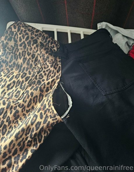 queenrainifree ポルノスター 写真