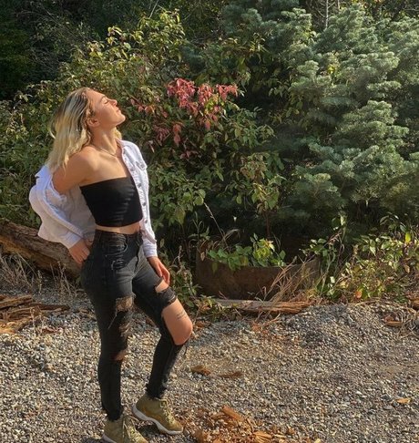 caitlynbabyxx xxxポルノスター 画像