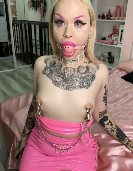 Nasty bimbo アートモデル 画像
