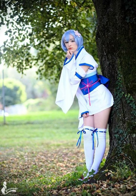 太ったお母さんオンリーファンズ ヌード 写真