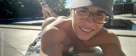 フィットネスプッシーオンリーファンズ 無料ヌード 写真