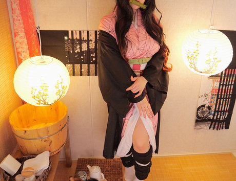 Ppomo ポルノスター エロティック 写真