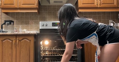 熟女オナニーオンリーファンズ 無料エロ 写真