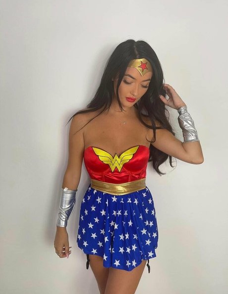 lorinajane xxx女優 ギャラリー