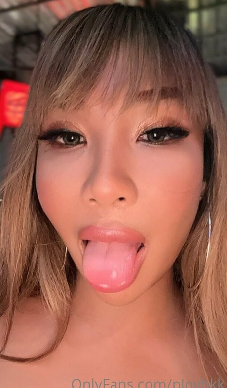 ランジェリーヌードオンリーファンズ アートポルノ 写真