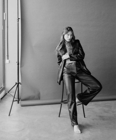 Yeela Frumkin HDモデル 写真