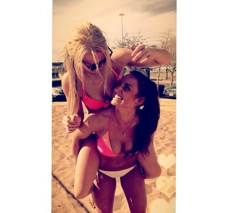 Taylor Altom ポルノスター アダルト 写真