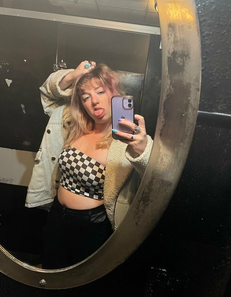 lilpinkalien 完璧なスター 画像