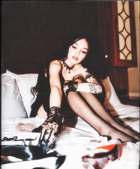 アラブの女の子オンリーファンズ エロチック ギャラリー