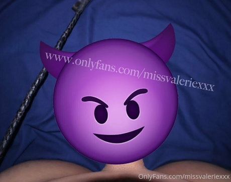 男性のオナニー オンリーファンズ セクシーヌード 写真