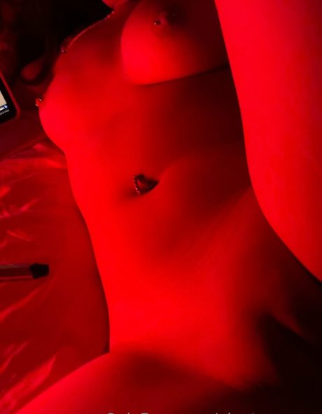 asia asahi モデル 写真