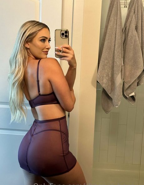 Shannon Henry ポルノスター 裸 アーカイブ