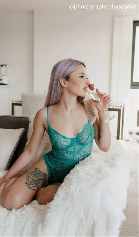 POV 熟女 オンリーファンズ ヌード 画像