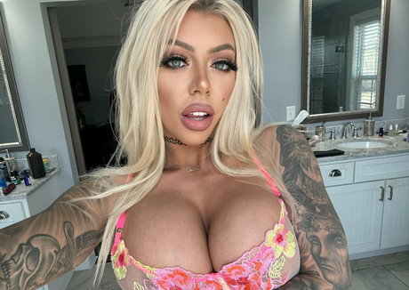 フィットネスアナルオンリーファンズ xxx 写真