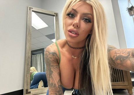 アナルを食べるオンリーファンズ ホットセクシー 画像