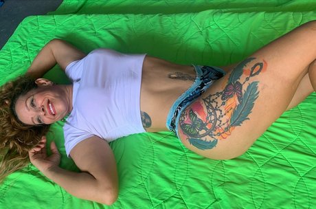 theonejuana スター ヌード アーカイブ