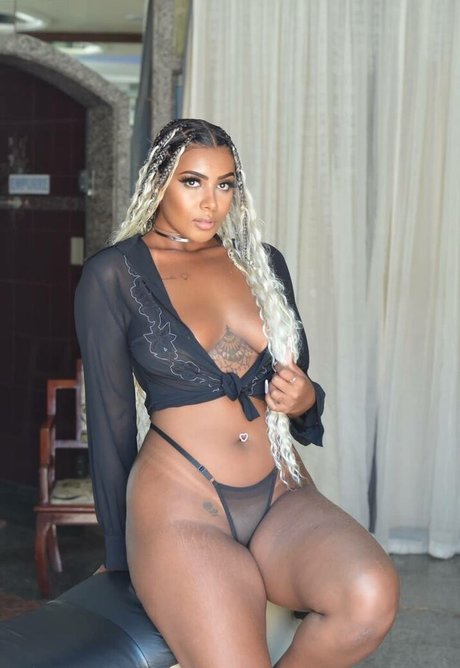 Evelyn Souza アダルトモデル アーカイブ