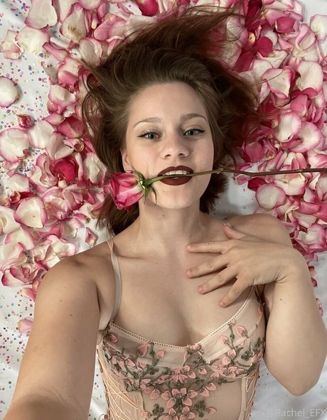 rachel efx ヌード女優 ギャラリー