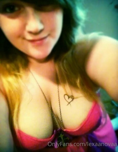 lexaanovaa 無料スター 画像