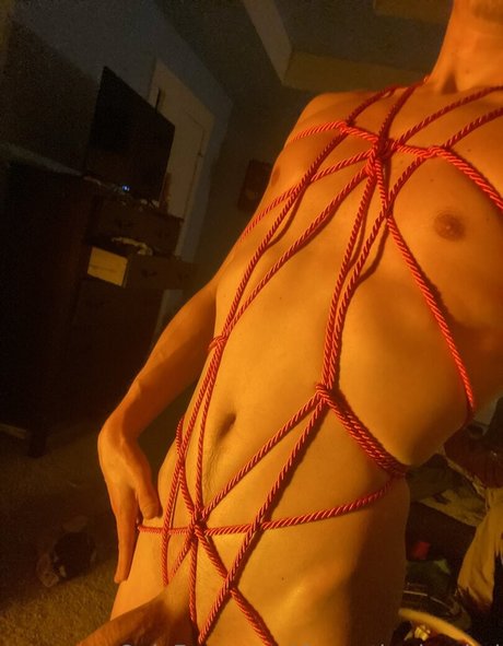 dannythedeerboi アートスター 写真