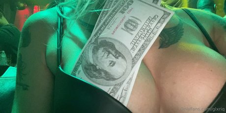 glxriq ヌード女優 アーカイブ